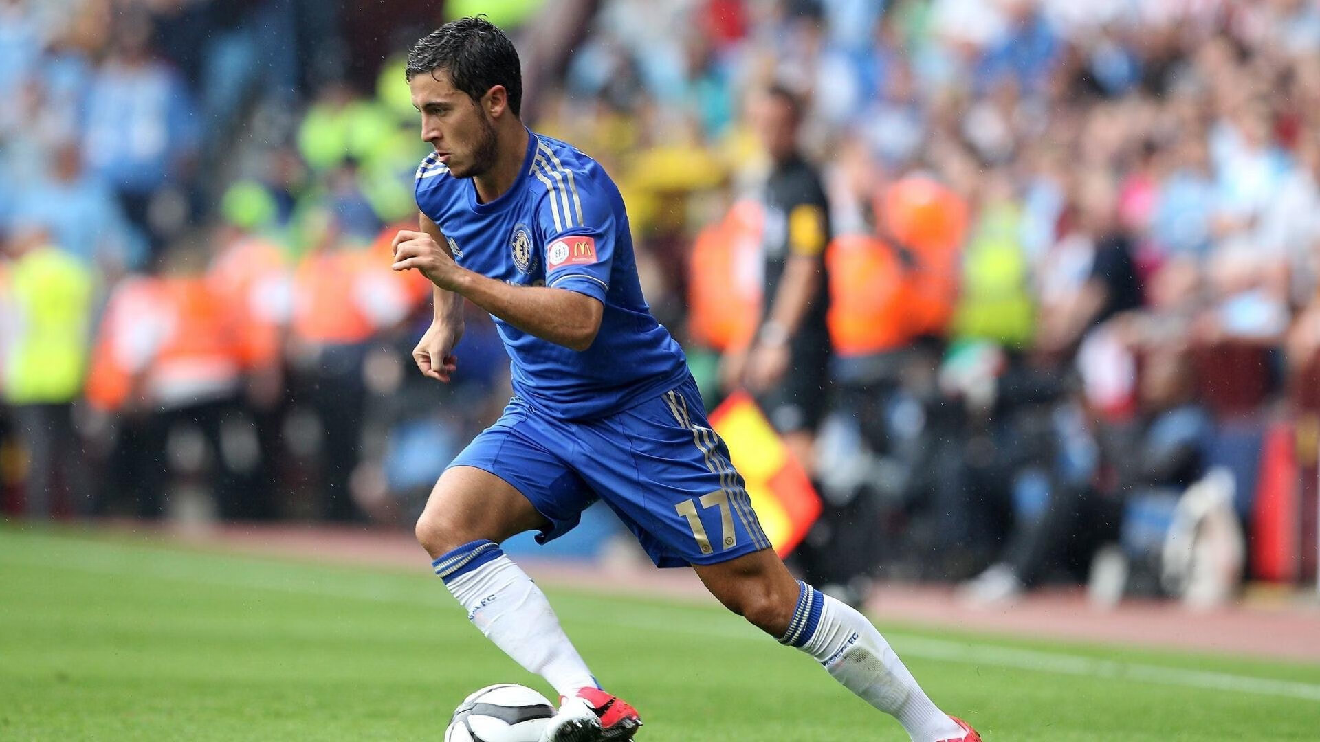 天才新星上演帽子戏法，助球队豪取三连胜-彩客网体育资讯